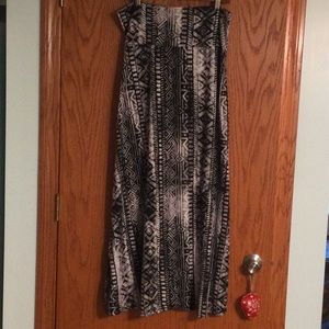 Lily Rose Maxi Skirt Geometric Design